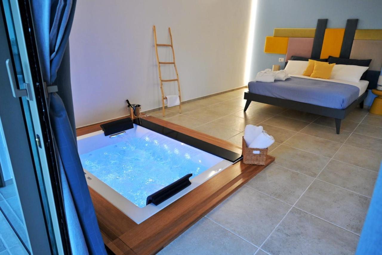 I Secolari Bed & Breakfast Sannicandro di Bari ภายนอก รูปภาพ